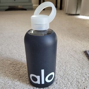 ALO Yoga Black BKR Water Bottle Glass